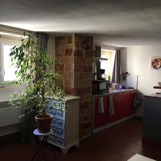  SMART IMMOBILIER : Appartement | NIMES (30900) | 28 m2 | 360 € 