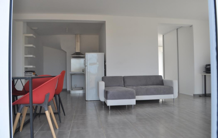 SMART IMMOBILIER : Immeuble | AIMARGUES (30470) | 170 m2 | 385 000 € 